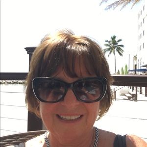 Meet your Posher, Janeen